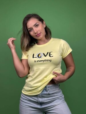Camiseta love is everything amarillo - 1202259