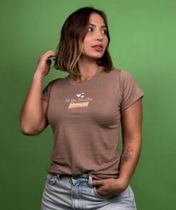 Camiseta todo obra para el bien romanos cafe - 1202265